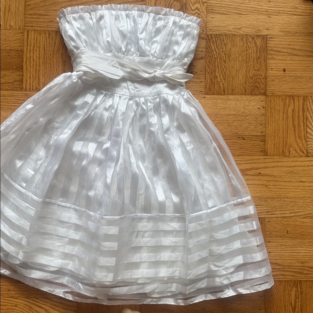 SOLD Betsey Johnson Evening White Strapless Dress 4 party  cocktail vintage - Picture 3 of 8